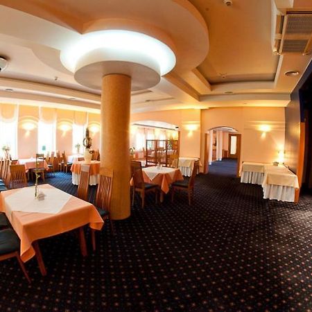 Hotel Naramowice Posen Restaurant foto